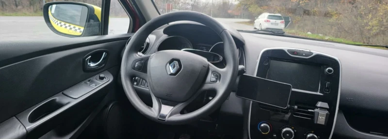 Renault Clio, снимка 8 - Автомобили и джипове - 52728966