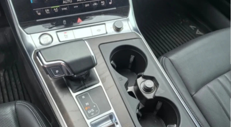 Audi A7 PRESTIGE * * CARFAX * * АВТО КРЕДИТ * * , снимка 6 - Автомобили и джипове - 52864732