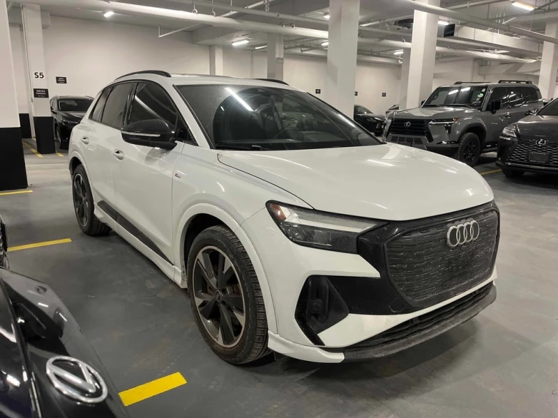 Audi Q4 e-tron 2024 55 quattro * CARFAX * БЕЗ ПЪРВОНАЧАЛНА, снимка 4 - Автомобили и джипове - 52878827