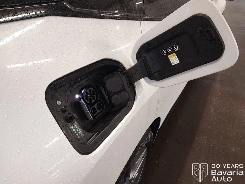 BMW iX 50 xDrive Sport, снимка 13 - Автомобили и джипове - 53124185