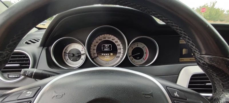 Mercedes-Benz C 350 C350CDI 265кс FACE BI XCENON PODGREV, снимка 13 - Автомобили и джипове - 53143157