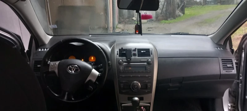 Toyota Corolla, снимка 6 - Автомобили и джипове - 53221883