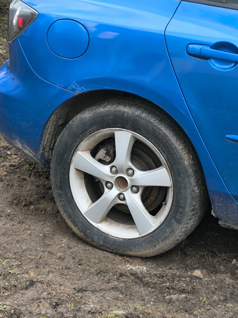 Mazda 3, снимка 2 - Автомобили и джипове - 53481935