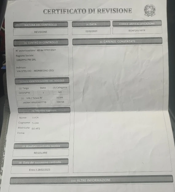 Mazda 3 2.0 MZR-CD, снимка 11 - Автомобили и джипове - 52691437