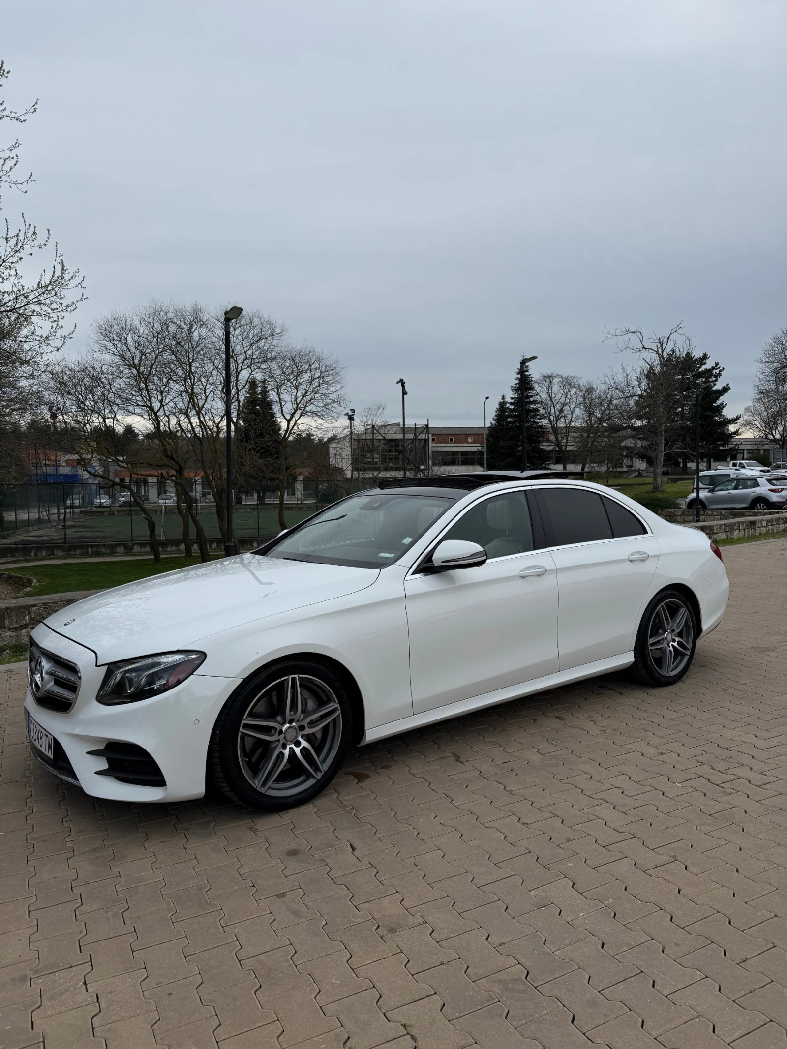 Mercedes-Benz E 300  - изображение 2