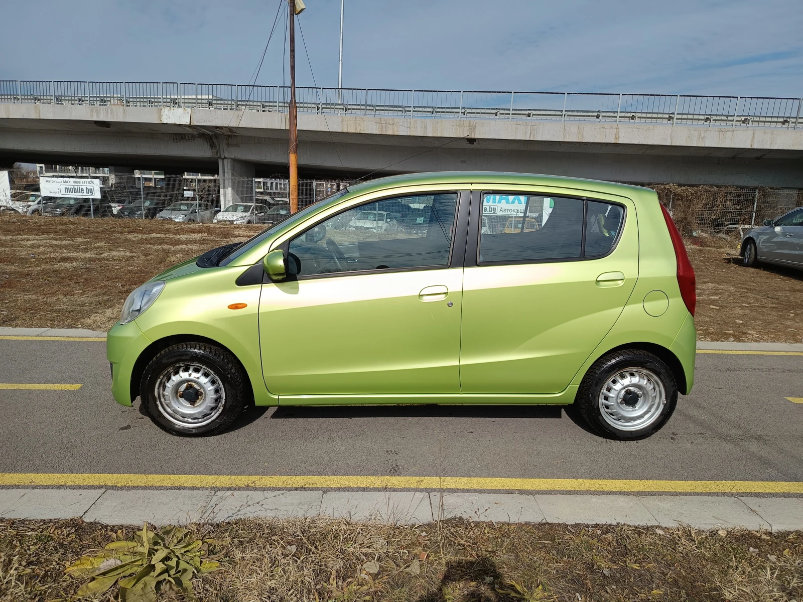 Daihatsu Cuore 1.0i - изображение 4