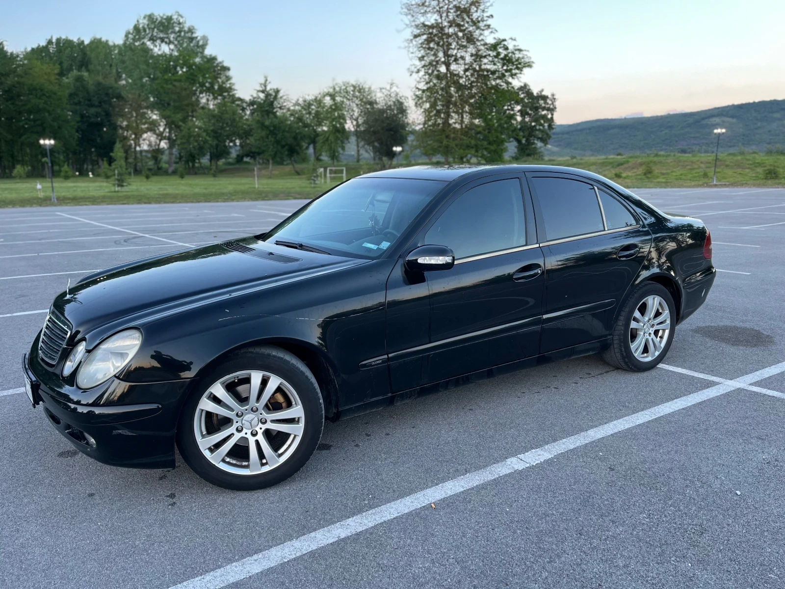 Mercedes-Benz E 220  - изображение 2