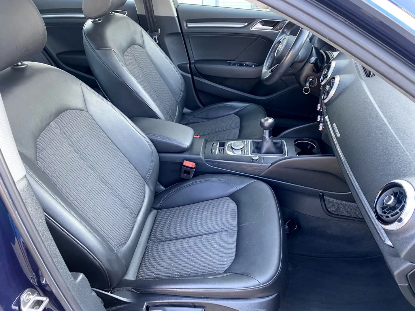 Audi A3 2.0TDI 4x4 150k.� | Mobile.bg � ����������� 11