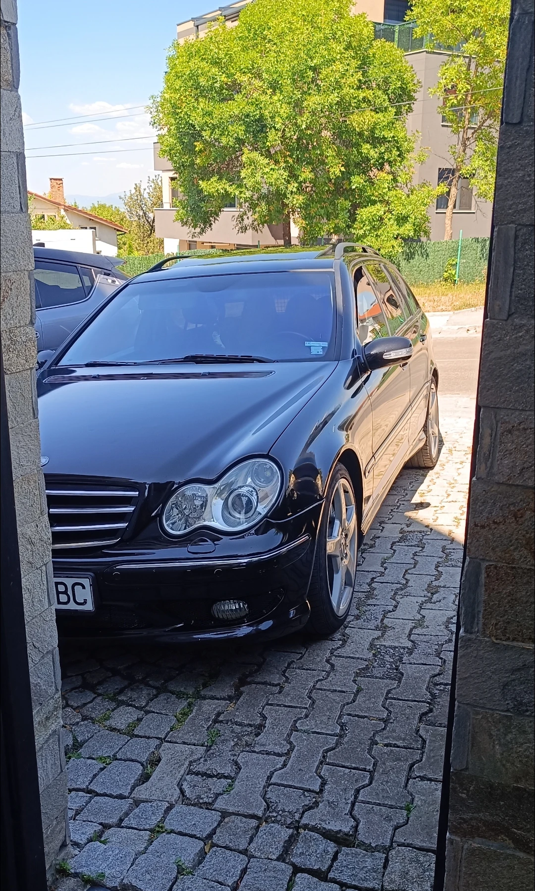Mercedes-Benz C 320 AMG - изображение 4