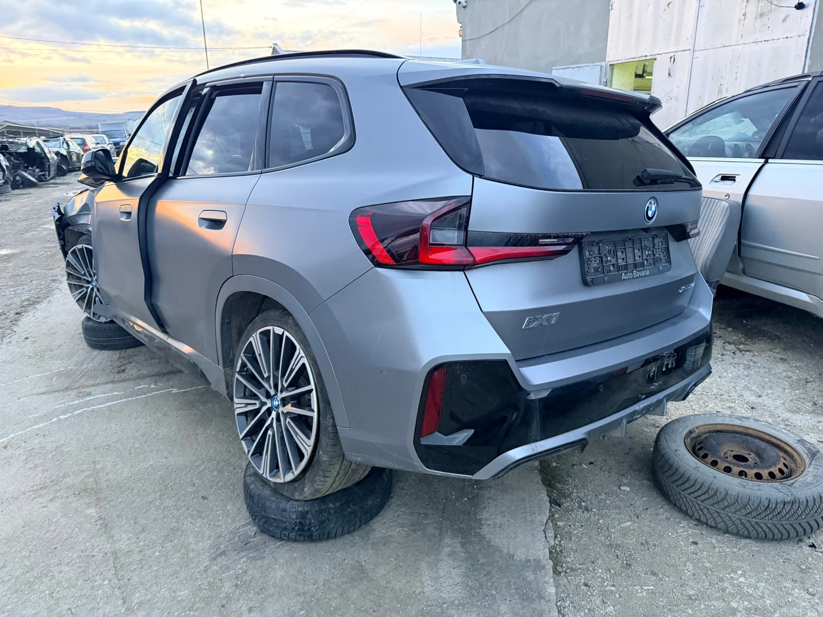 BMW iX1 X DRIVE  | Mobile.bg � ����������� 1