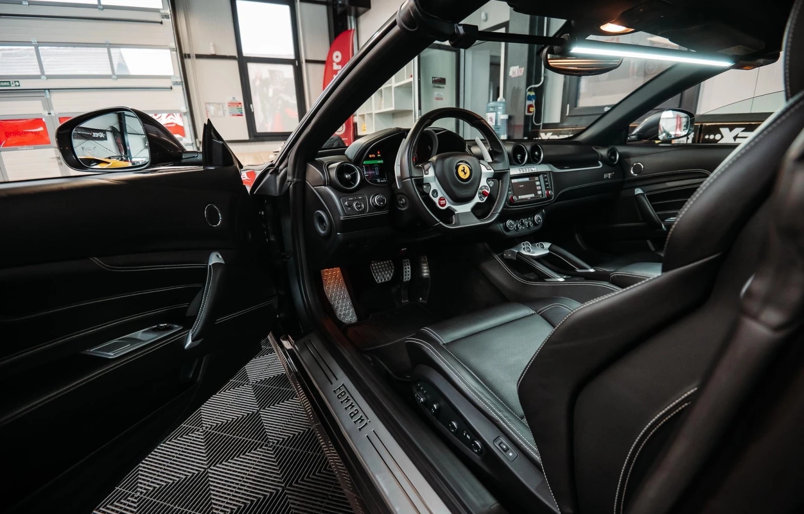 Ferrari FF  - изображение 5