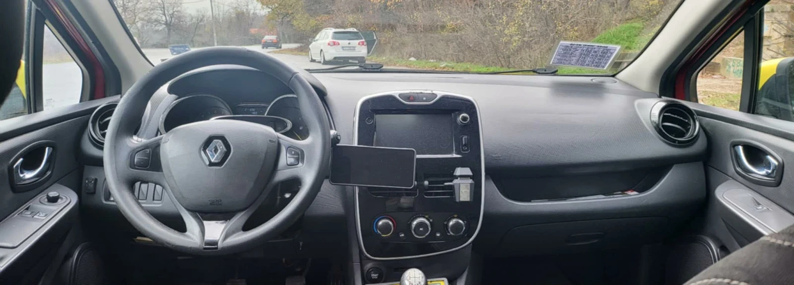 Renault Clio  - изображение 9