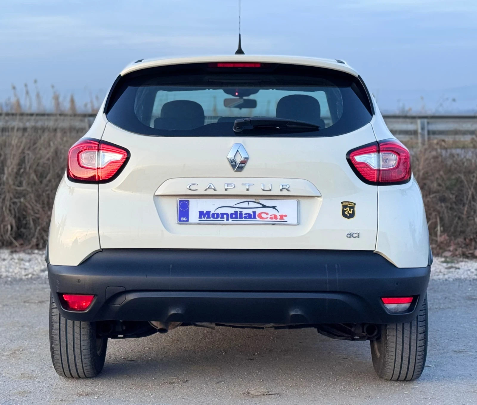 Renault Captur 1.5dci 110kc Energy - изображение 6