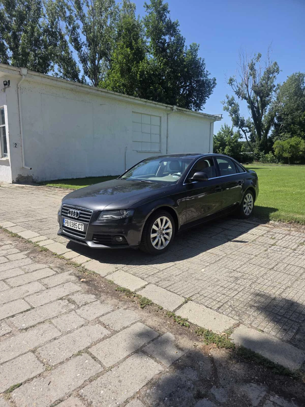 Audi A4, снимка 2 - Автомобили и джипове - 54514371