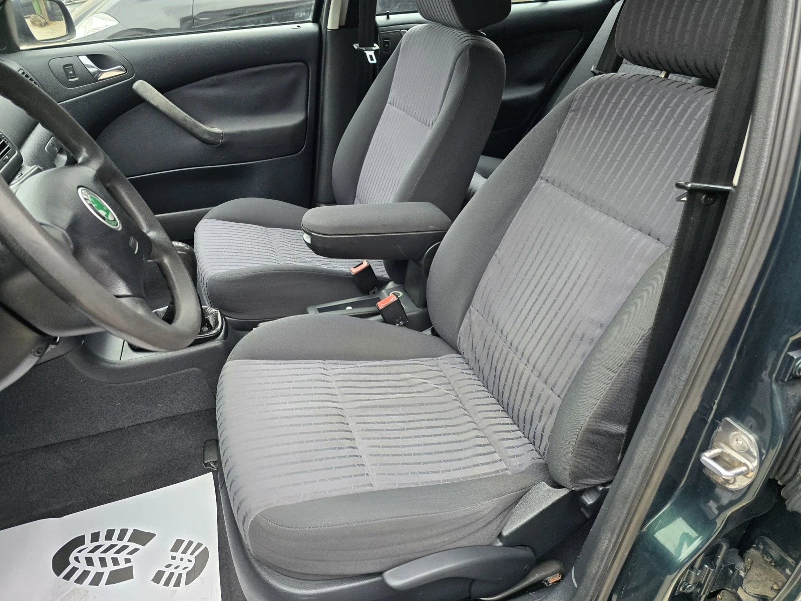 Skoda Octavia 1.9TDI  90KC, снимка 14 - Автомобили и джипове - 53450601