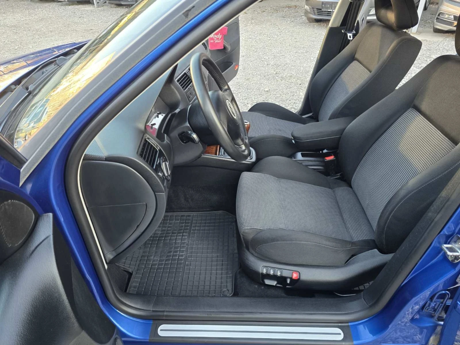 VW Bora 1.9TDI  H-LINE , снимка 8 - Автомобили и джипове - 53450601