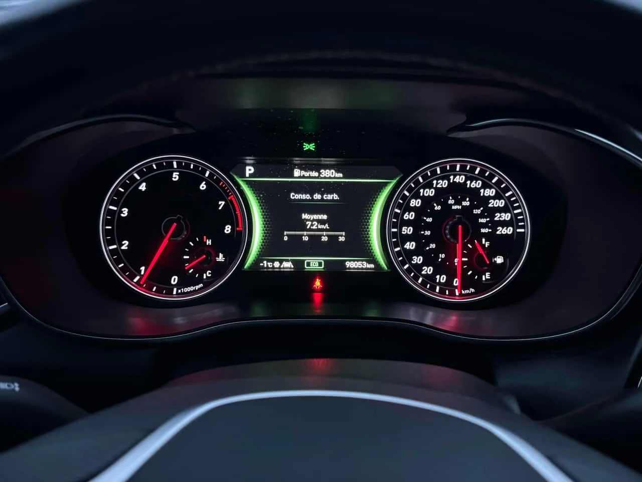 Genesis G70 * 2.0T Elite * DISTRONIC* �������* ��������*  | Mobile.bg � ����������� 17