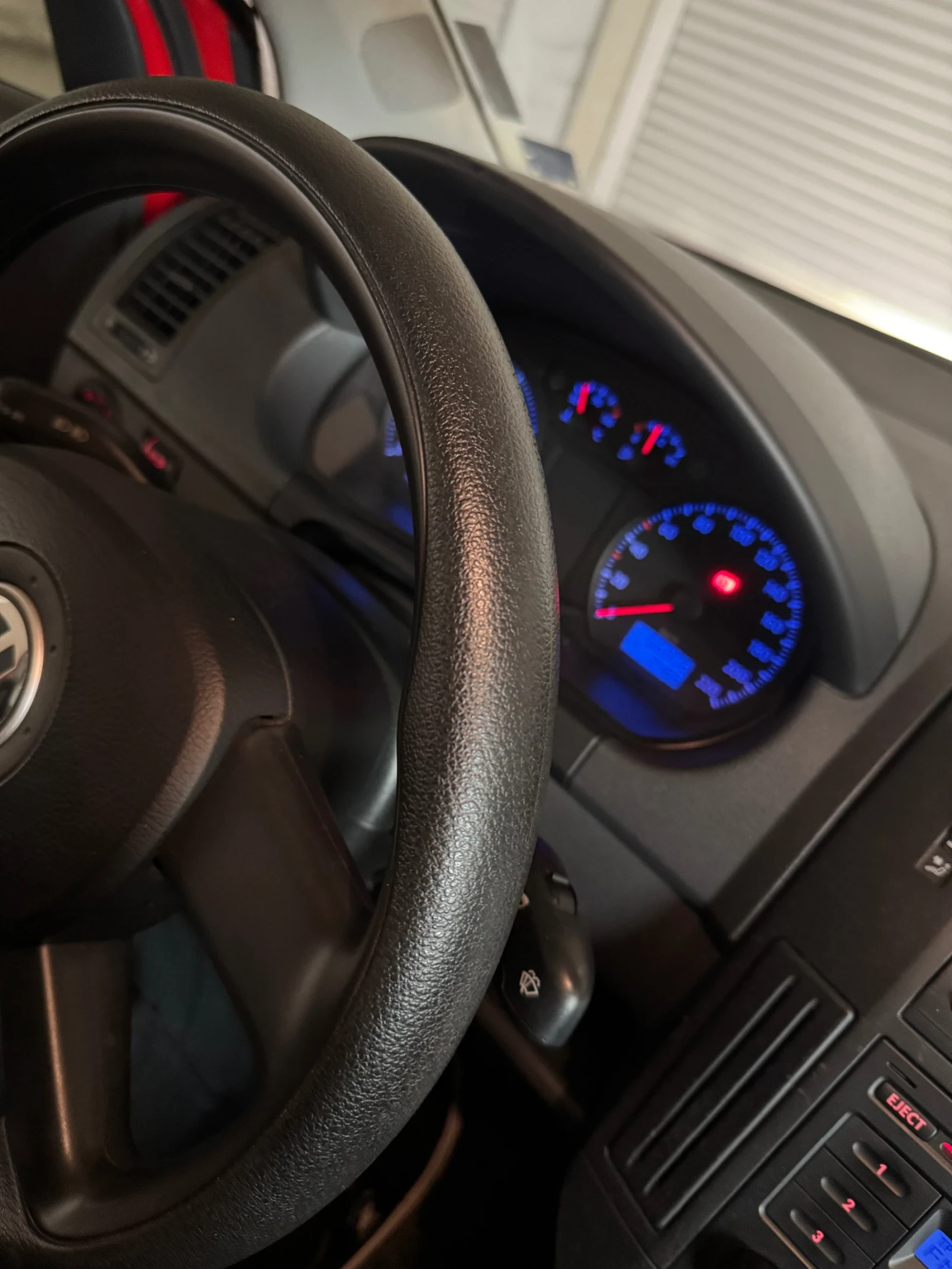 VW Polo Polo 1.2 НОВА КОЛА 56000хкм, снимка 7 - Автомобили и джипове - 53695174