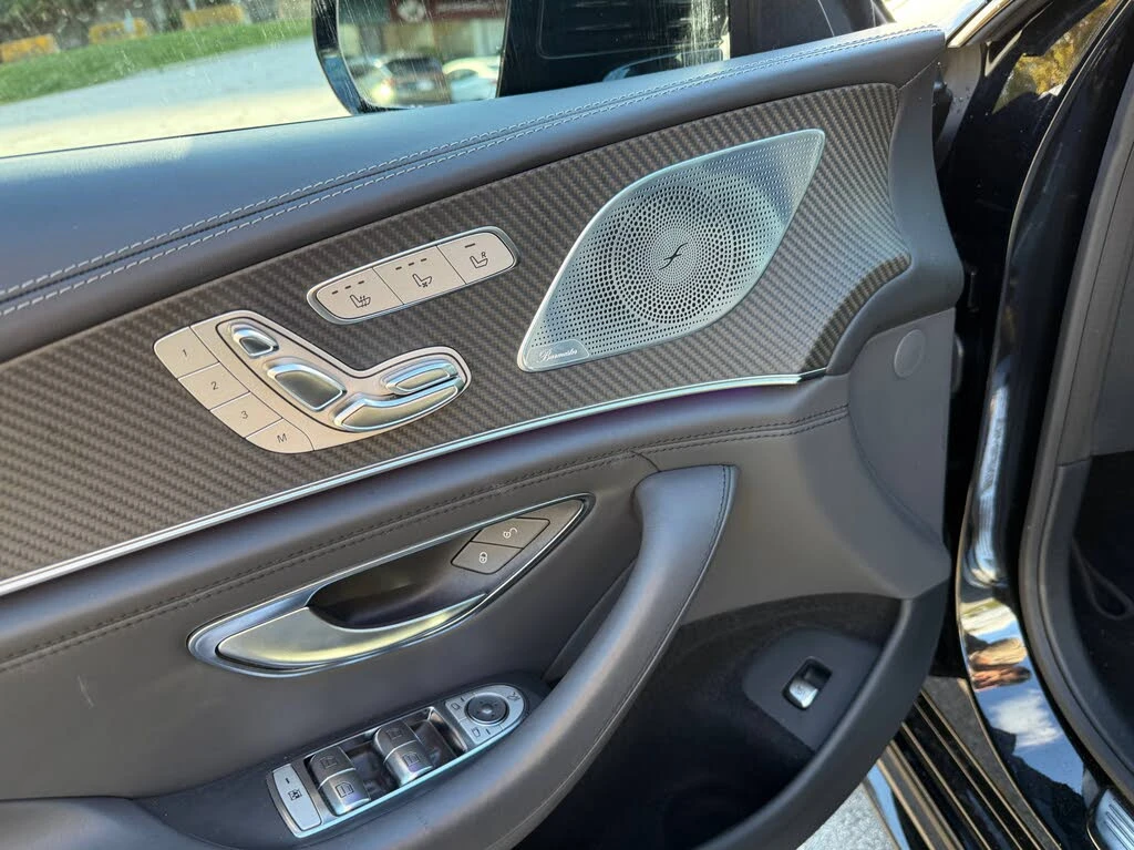 Mercedes-Benz GT 63 S AMG 4MATIC * BURMETSER * AMBIENT * CAMERA , снимка 8 - Автомобили и джипове - 53808377