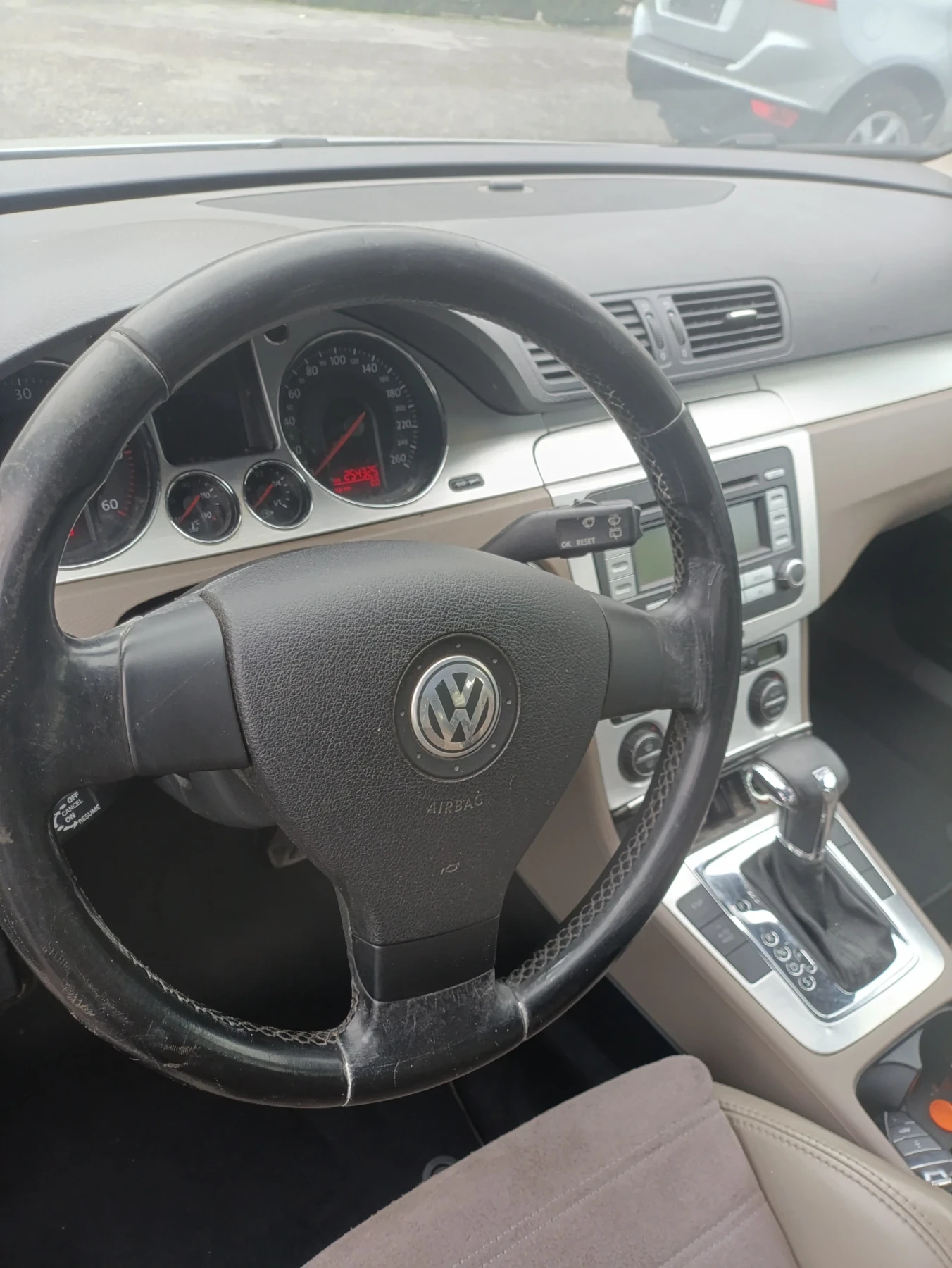 VW Passat 2.0TDI DSG | Mobile.bg � ����������� 10