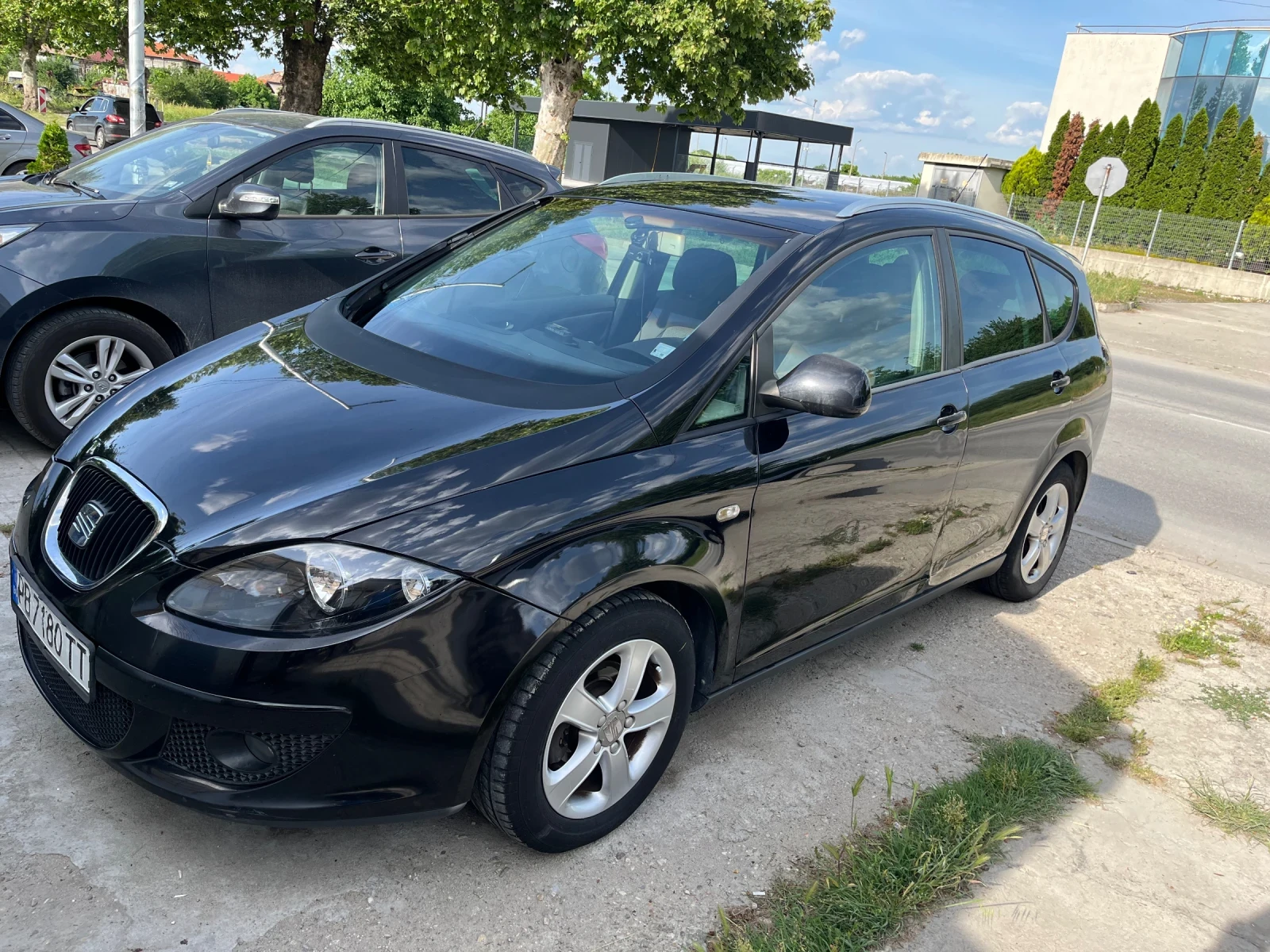 Seat Altea Seat Altea XL 1.6 АГУ 102кс, снимка 2 - Автомобили и джипове - 54694439