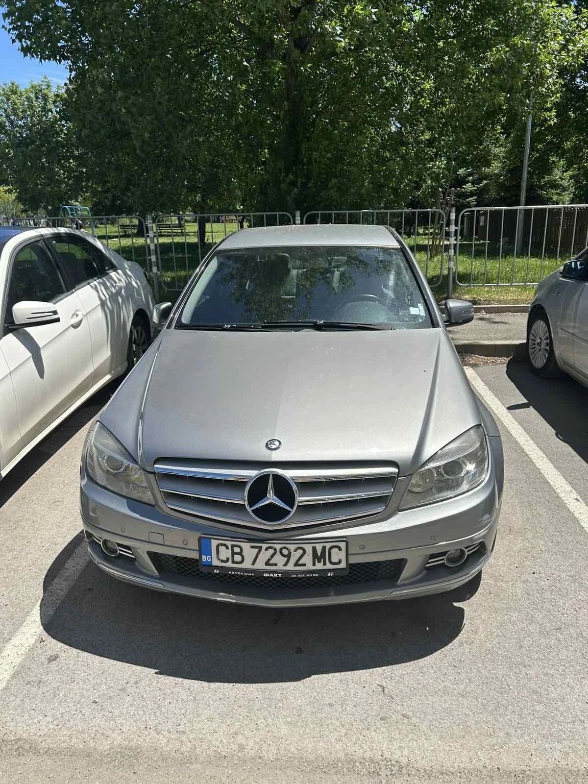 Mercedes-Benz C 200 Седан, снимка 13 - Автомобили и джипове - 54719912