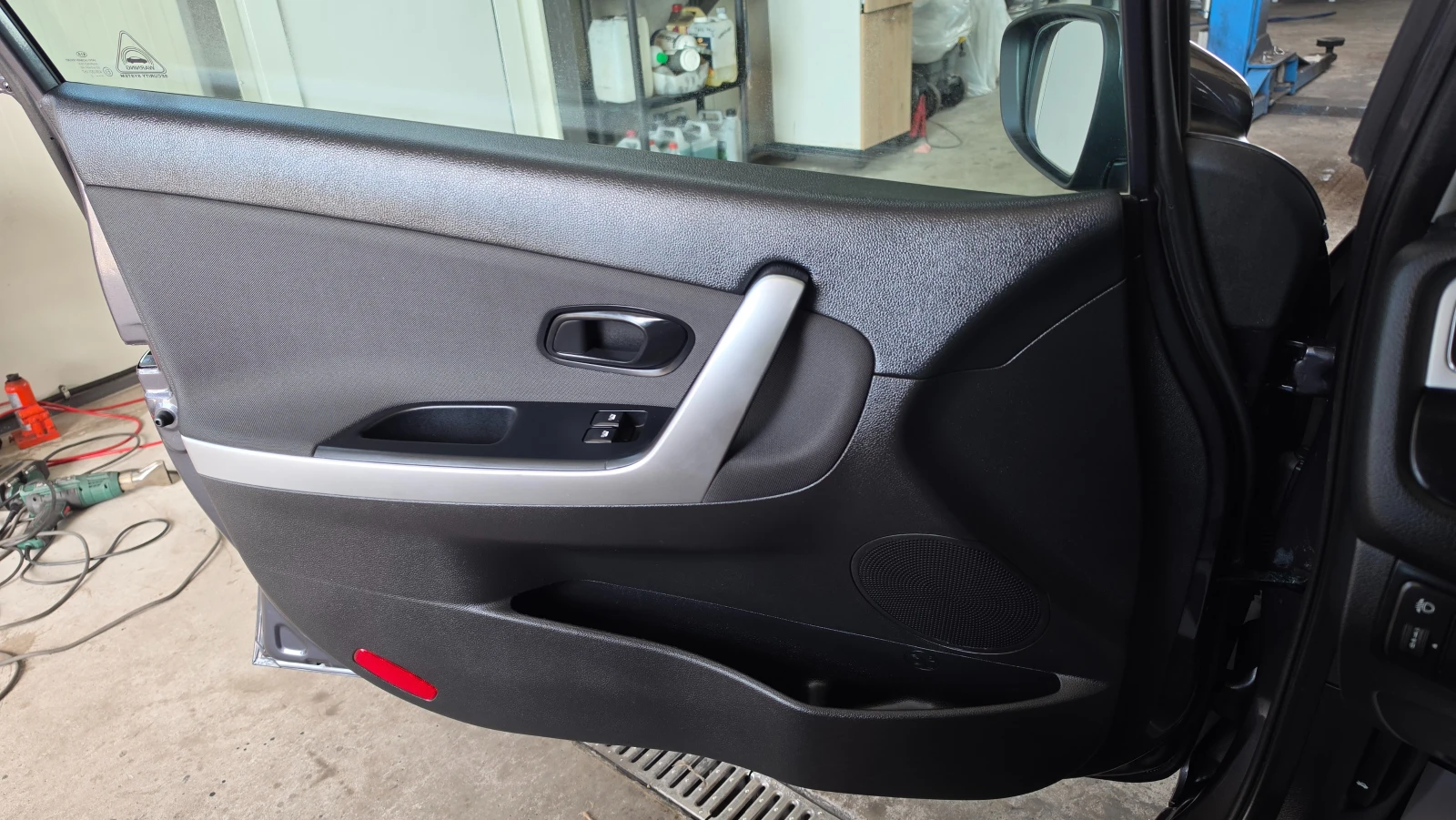 Kia Ceed 1.4* 100кс* 6ск* бензин, снимка 13 - Автомобили и джипове - 54760661
