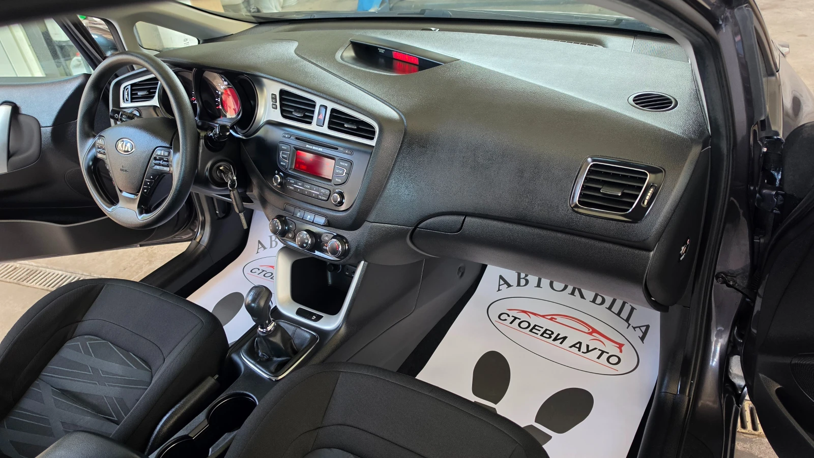 Kia Ceed 1.4* 100кс* 6ск* бензин, снимка 12 - Автомобили и джипове - 54760661