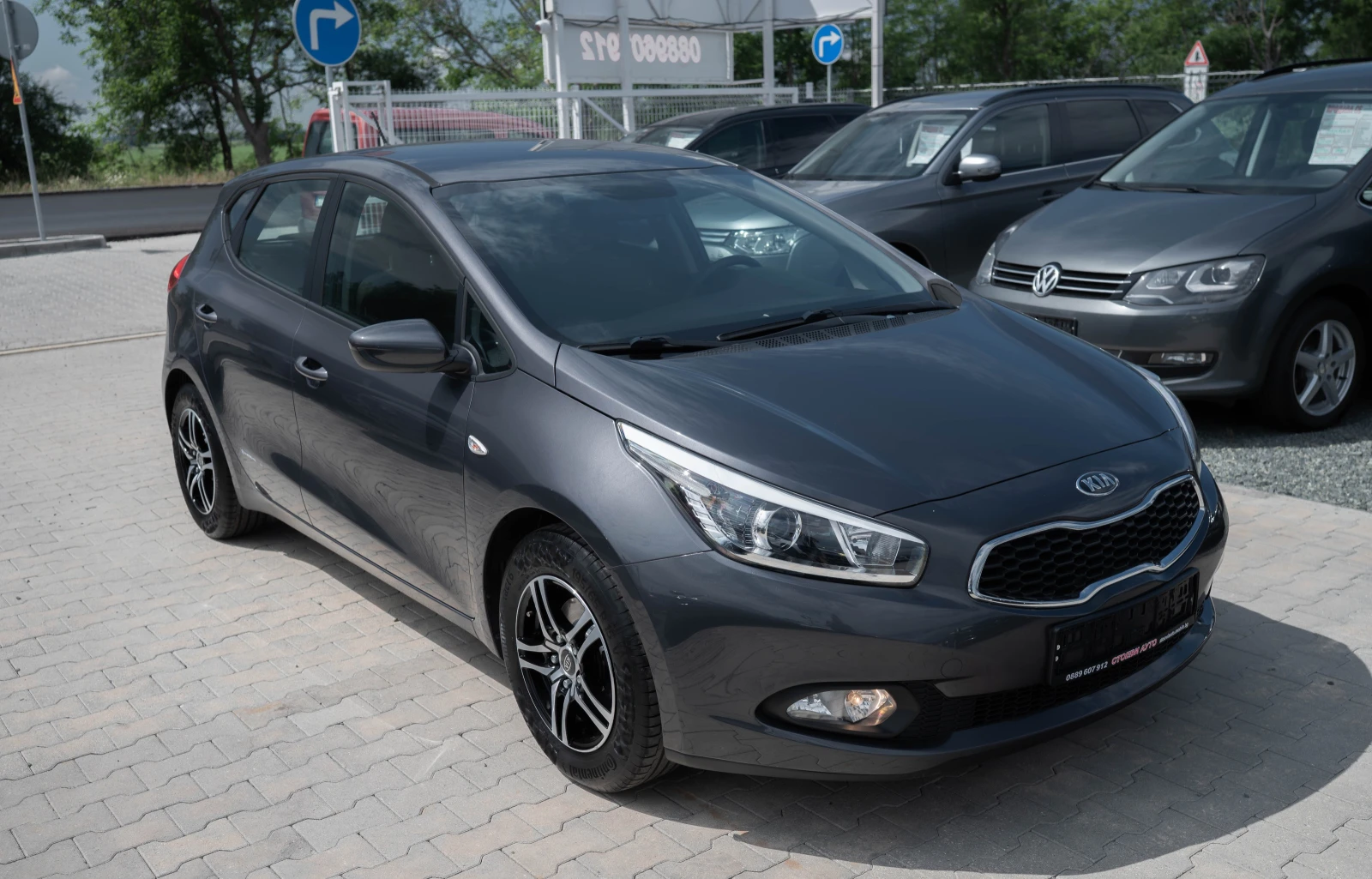 Kia Ceed 1.4* 100кс* 6ск* бензин, снимка 5 - Автомобили и джипове - 54760661