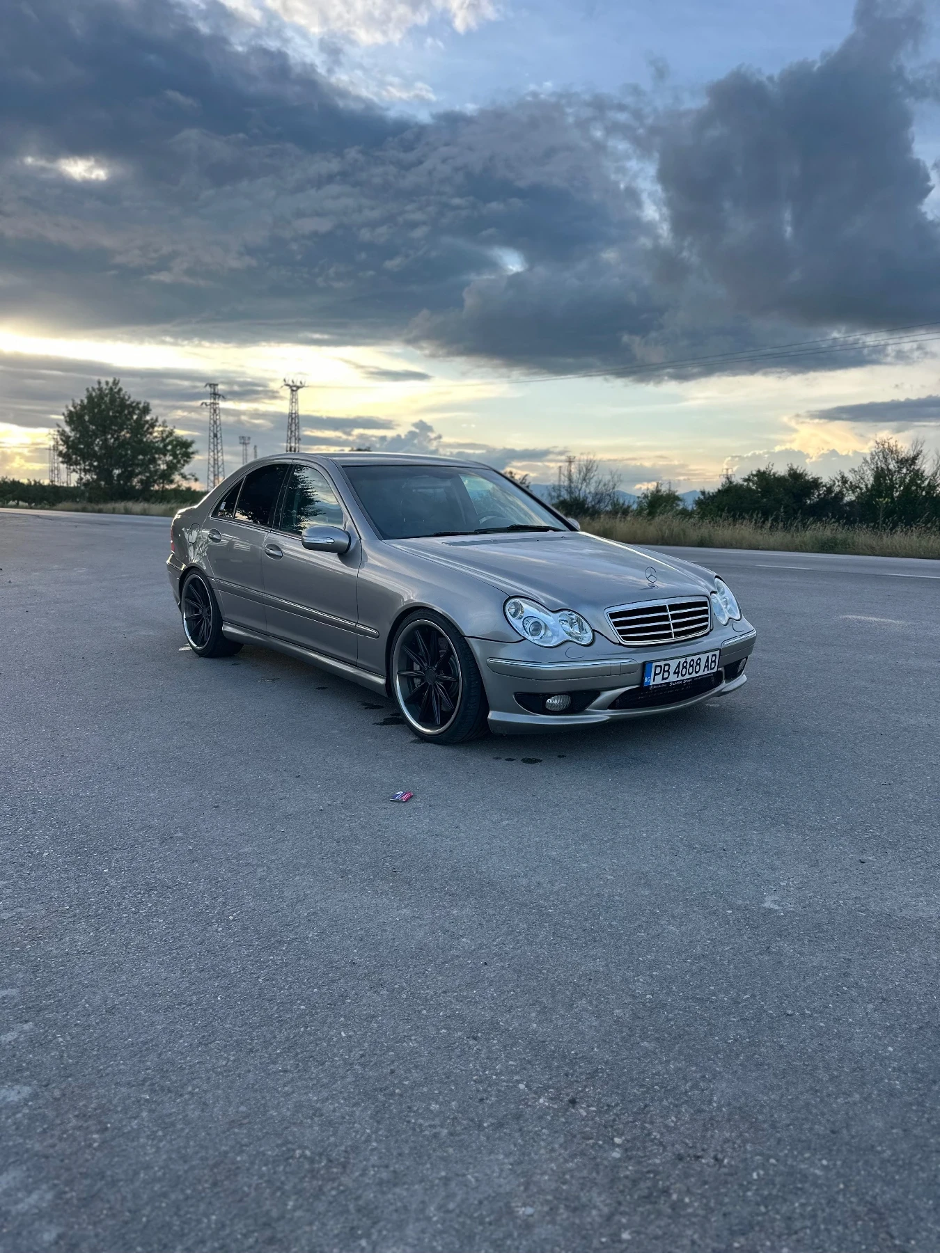 Mercedes-Benz C 220, снимка 2 - Автомобили и джипове - 54790107