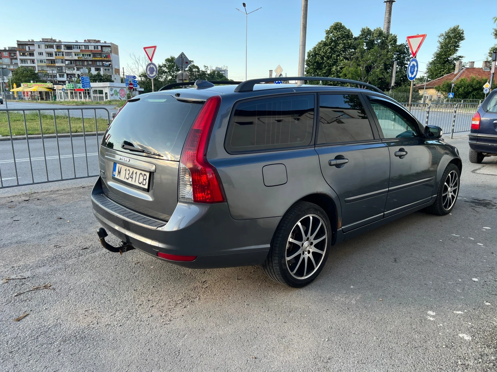 Volvo V50 2.0 Facelift, снимка 3 - Автомобили и джипове - 54811657