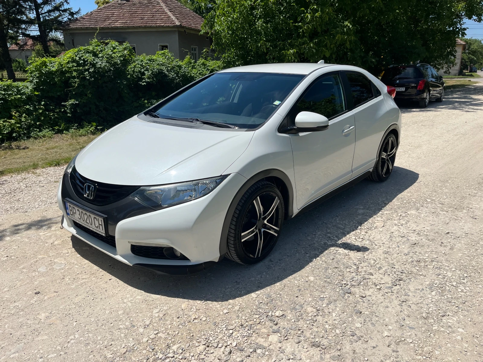 Honda Civic 2.2 iDTEC, снимка 3 - Автомобили и джипове - 54925307