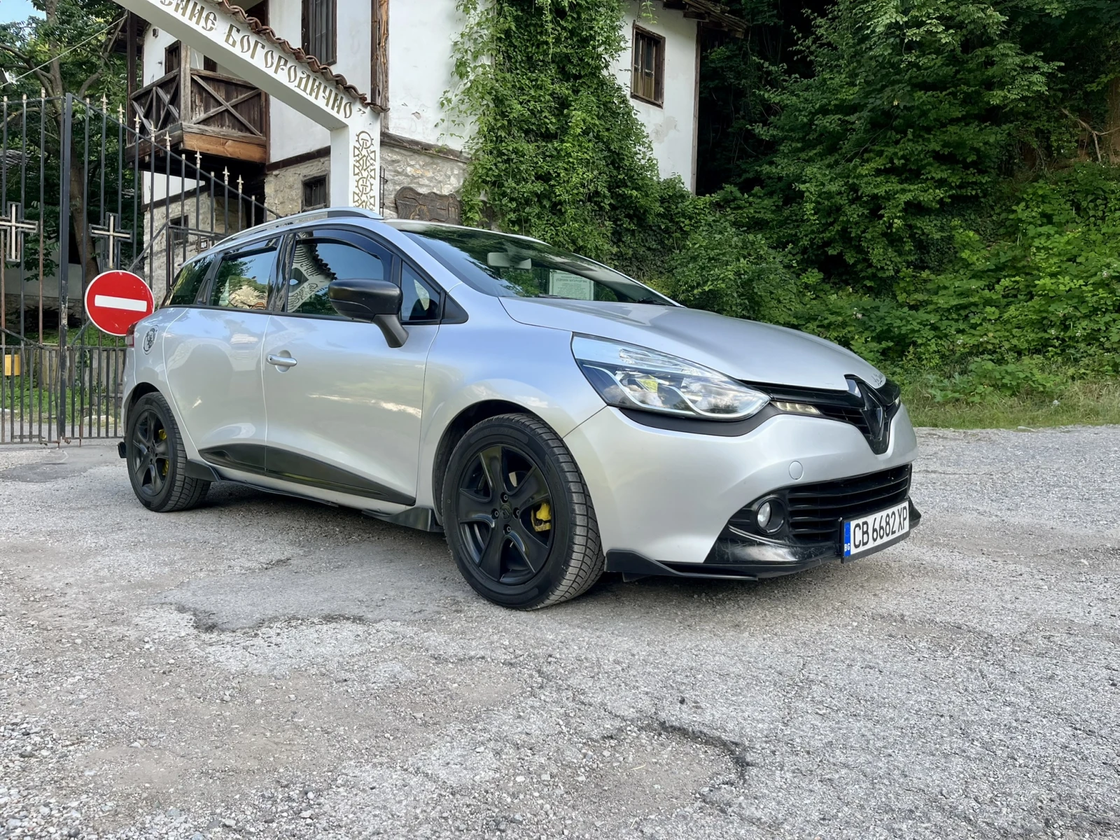 Renault Clio 1.5dci рег.обслуж., снимка 7 - Автомобили и джипове - 55084260