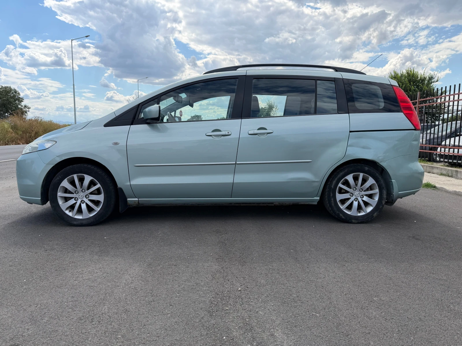 Mazda 5 2.0 6+ 1 146к.с.