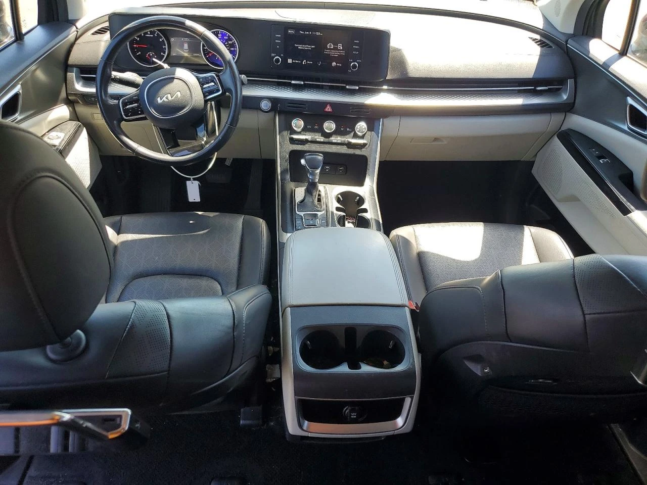 Kia Carnival LХ* КРАЙНА ЦЕНА* , снимка 7 - Автомобили и джипове - 55198451