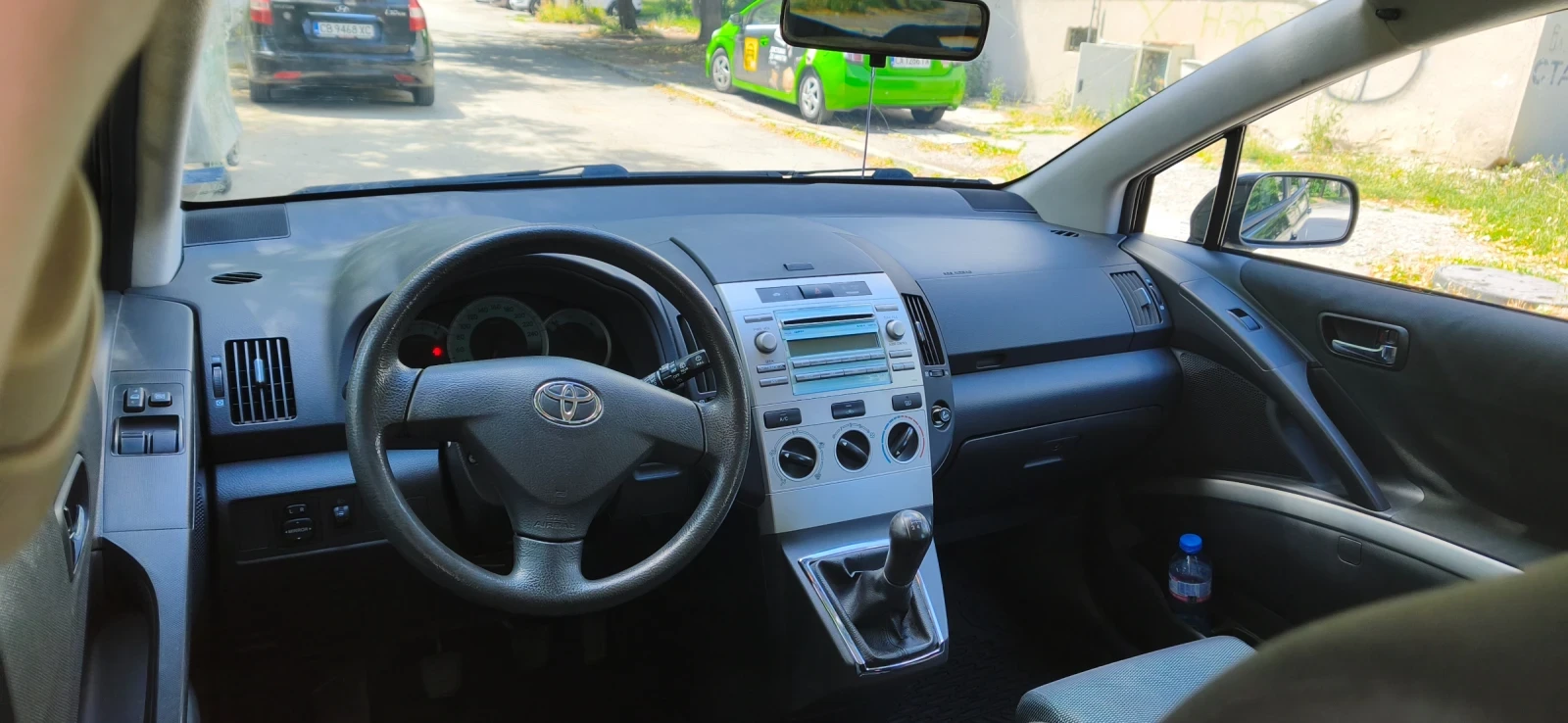 Toyota Corolla verso, снимка 6 - Автомобили и джипове - 55222798