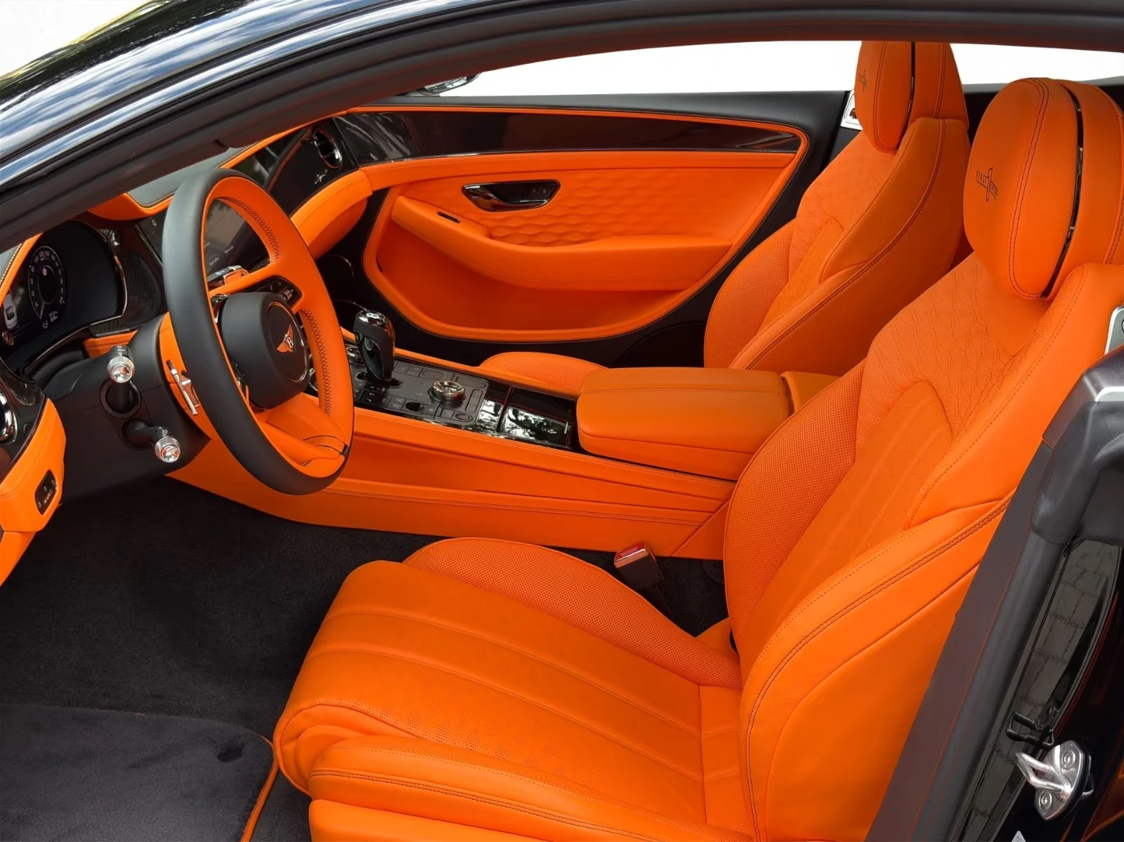 Bentley Continental gt SPEED V8 HYBRID FIRST-EDITION CARBON MANDARIN NAIM, снимка 13 - Автомобили и джипове - 55728614