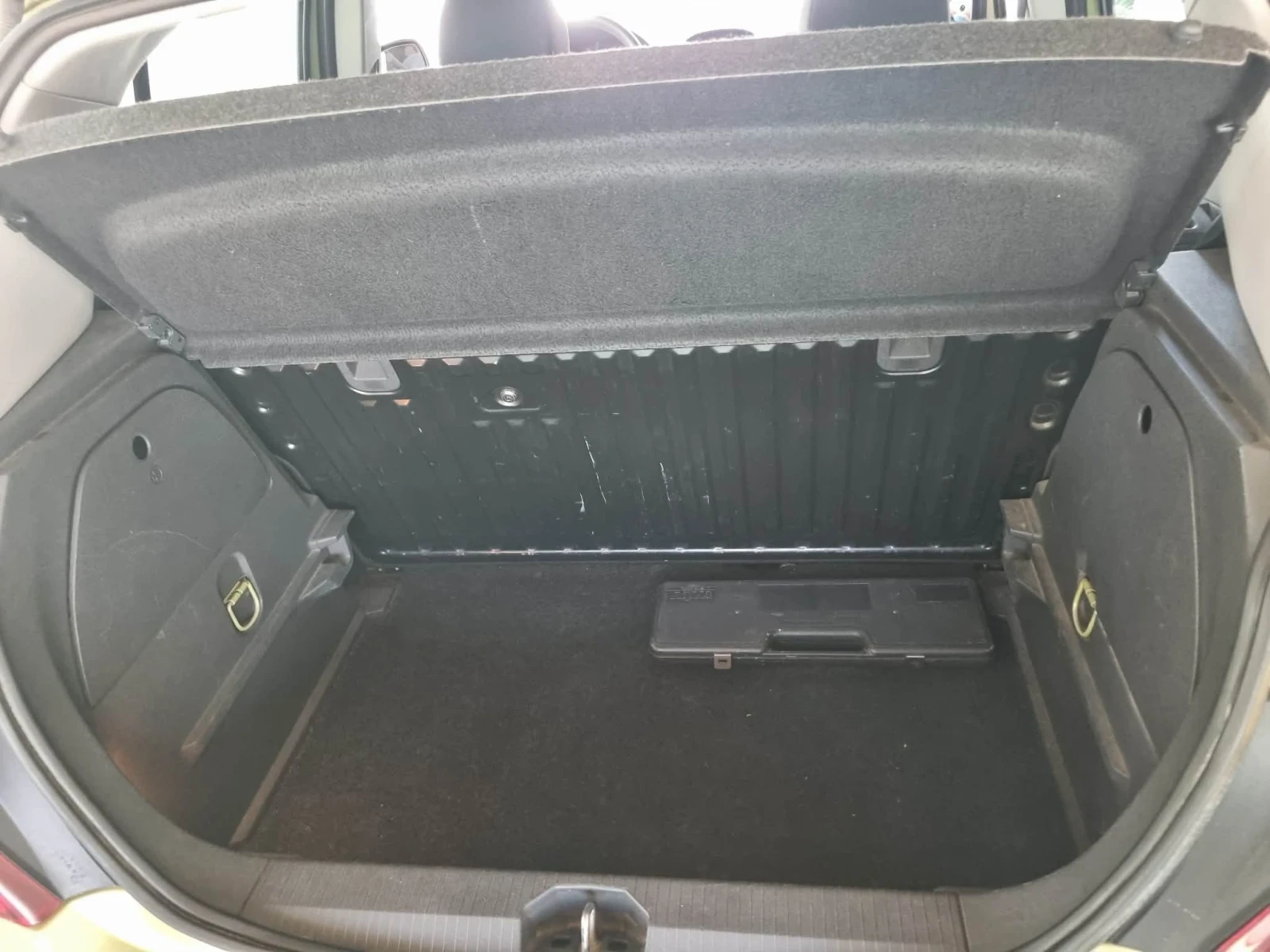 Opel Corsa Дизел, снимка 5 - Автомобили и джипове - 55750681
