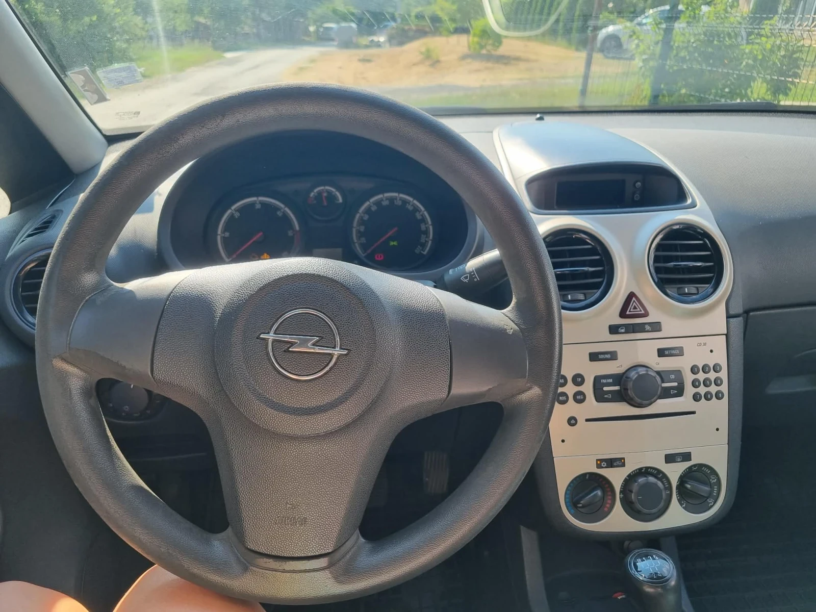 Opel Corsa Дизел, снимка 11 - Автомобили и джипове - 55750681
