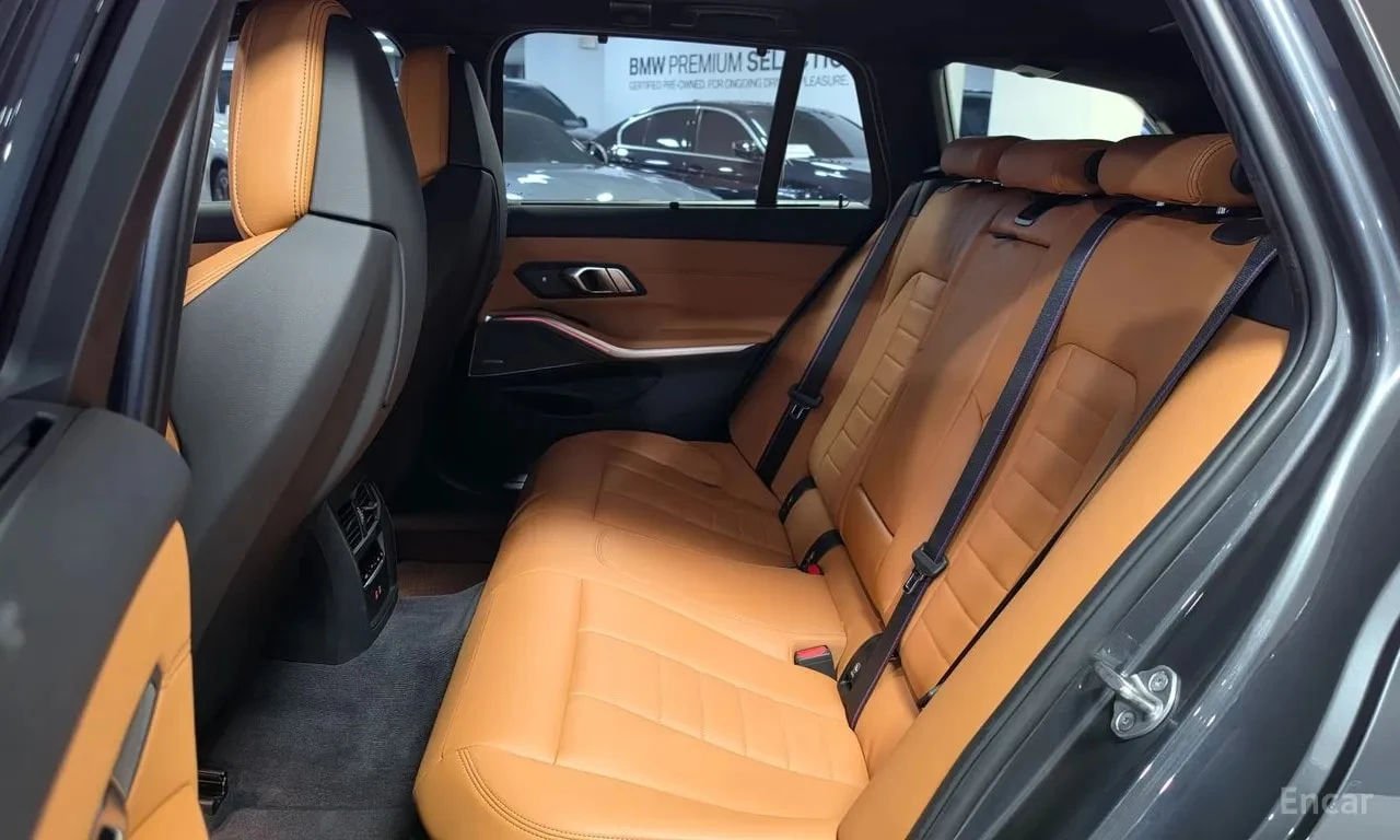 BMW 340 * M340i xDrive Touring Performance* АВТОКРЕДИТ * , снимка 11 - Автомобили и джипове - 55939891