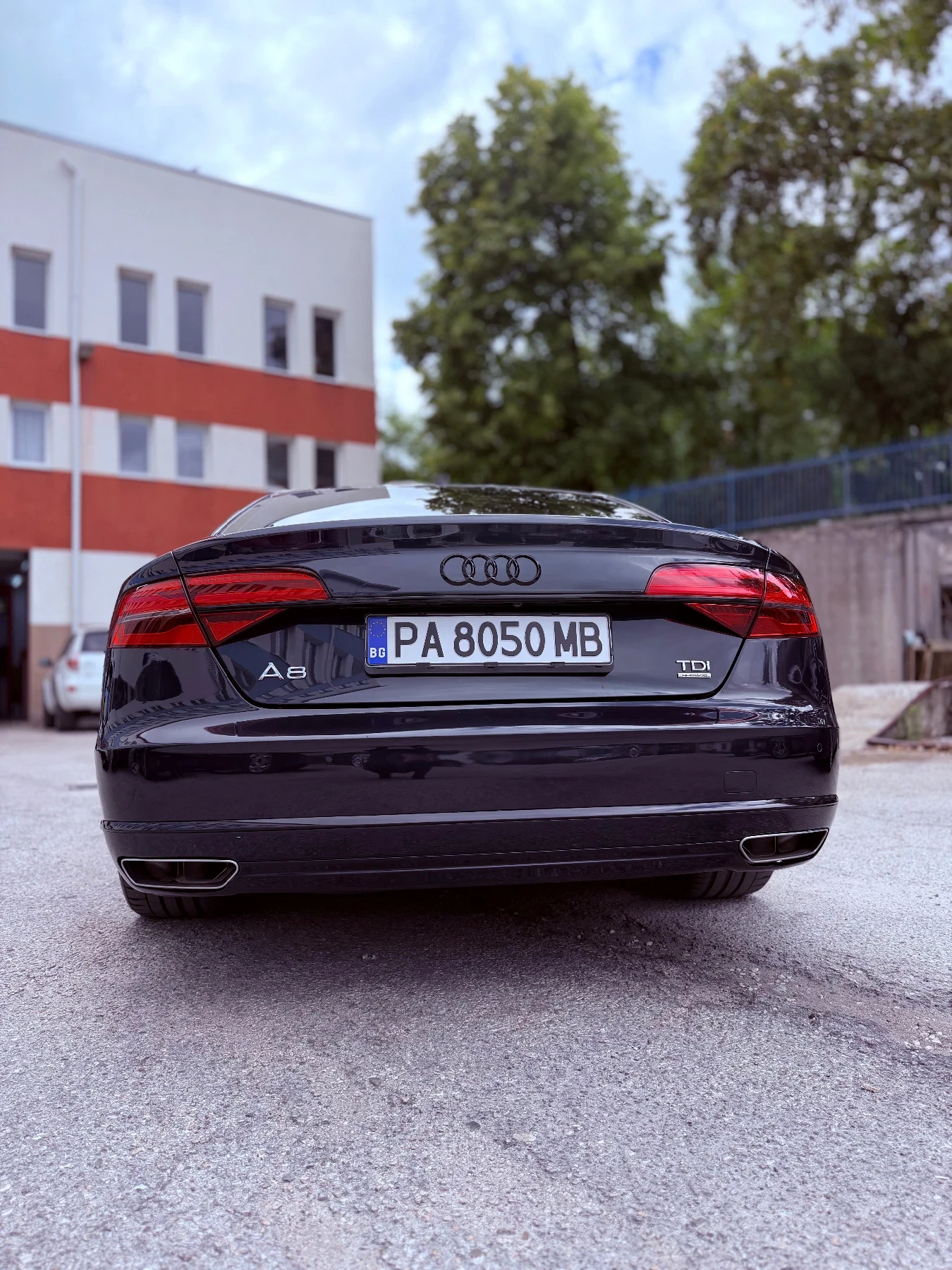Audi A8, снимка 3 - Автомобили и джипове - 56183294
