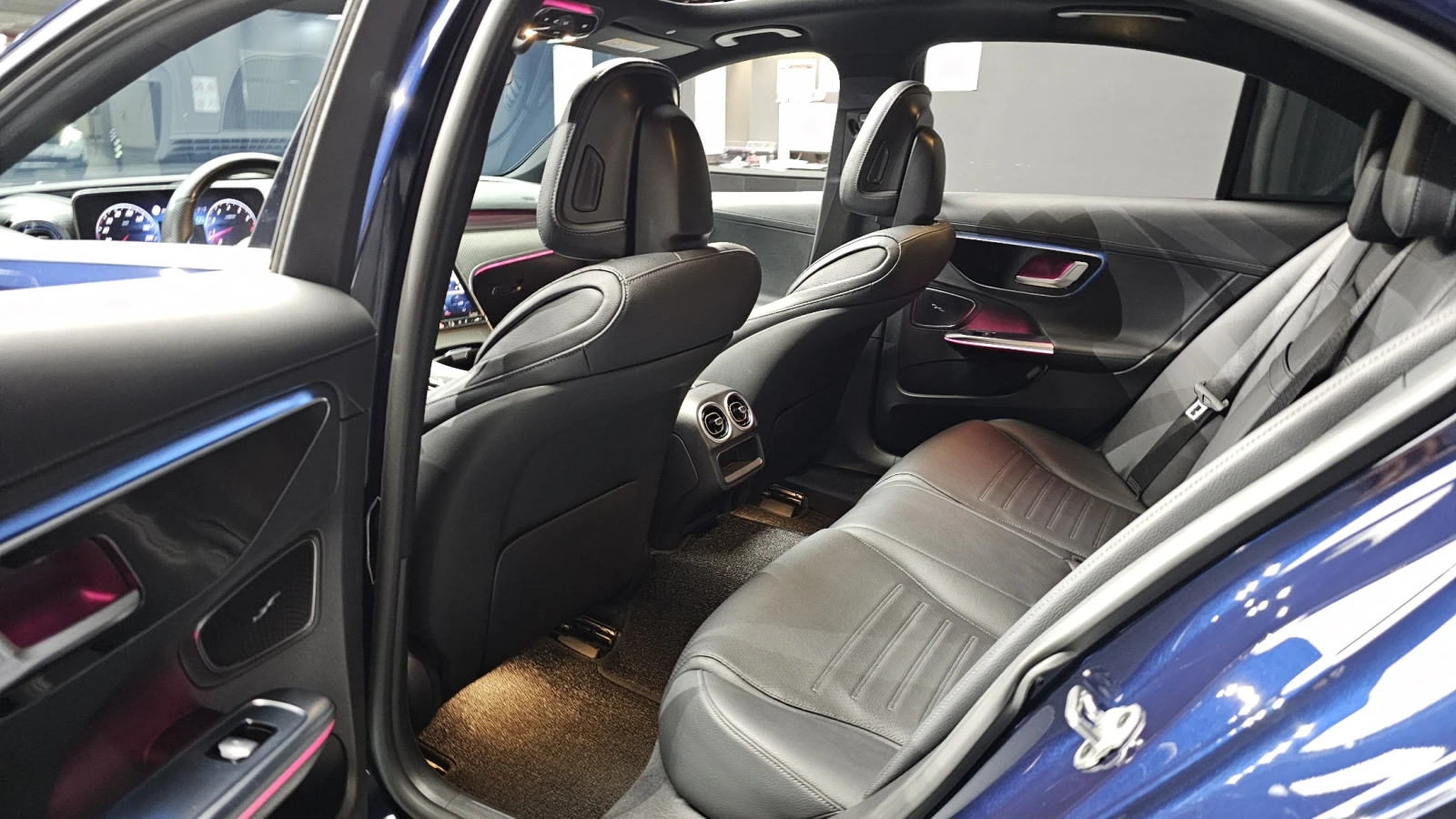 Mercedes-Benz C 300 HUD 360 ��. �������� ��� ������ ����* encareu.com | Mobile.bg � ����������� 12