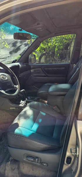Toyota Land cruiser - 8500 € / 16624.56 лв. - 77997346 7