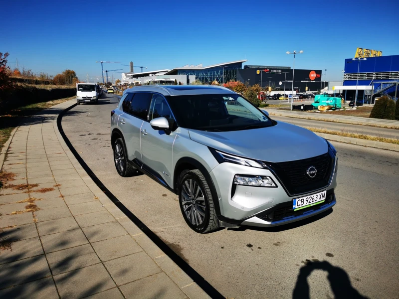 Nissan X-trail 6900лв за плучаване, 1.5 VC-T e-POWER Tekna plus, снимка 3 - Автомобили и джипове - 47878986