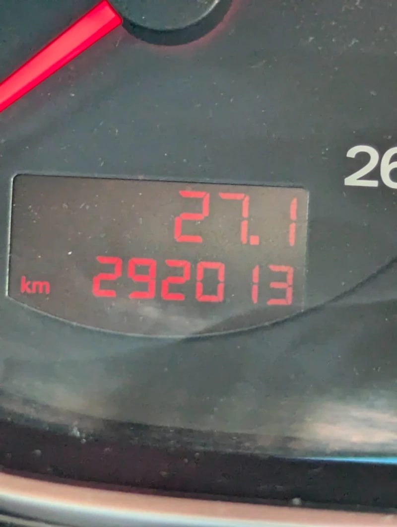 Audi Q7 3.0TDI V6, снимка 10 - Автомобили и джипове - 52270739