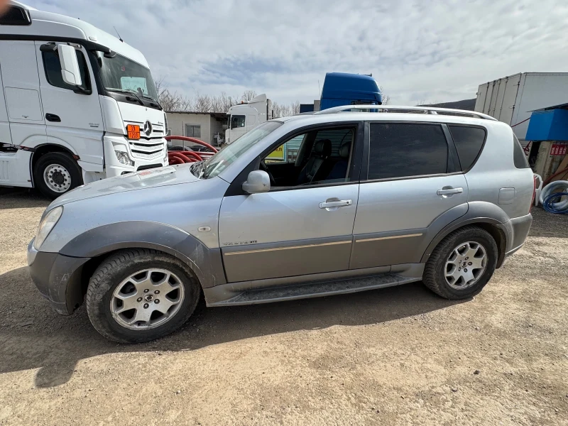 SsangYong Rexton, снимка 2 - Автомобили и джипове - 53045991