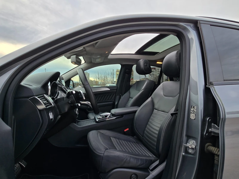 Mercedes-Benz GLE 350 * AMG 6.3* PANO* Harman Kardon* 360* , снимка 9 - Автомобили и джипове - 53279787