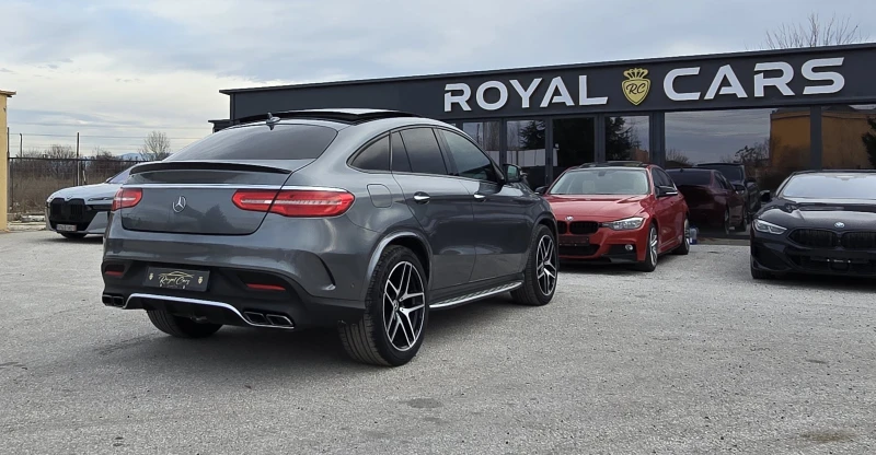 Mercedes-Benz GLE 350 * AMG 6.3* PANO* Harman Kardon* 360* , снимка 8 - Автомобили и джипове - 53279787