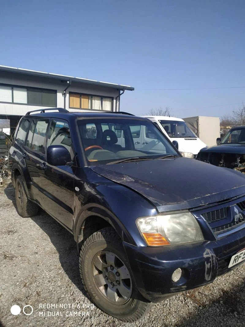 Mitsubishi Pajero 3.2 DID, снимка 3 - Автомобили и джипове - 32010267