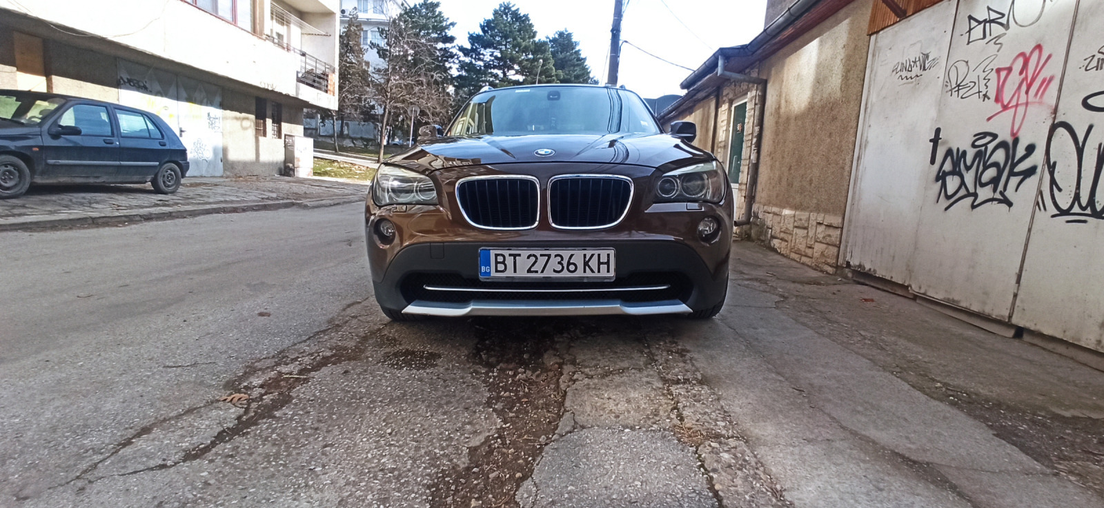 BMW X1 18d xdrive  - изображение 1